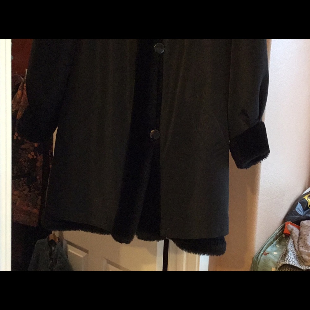 Reversible 3/4 length jacket - Picture 3 of 6